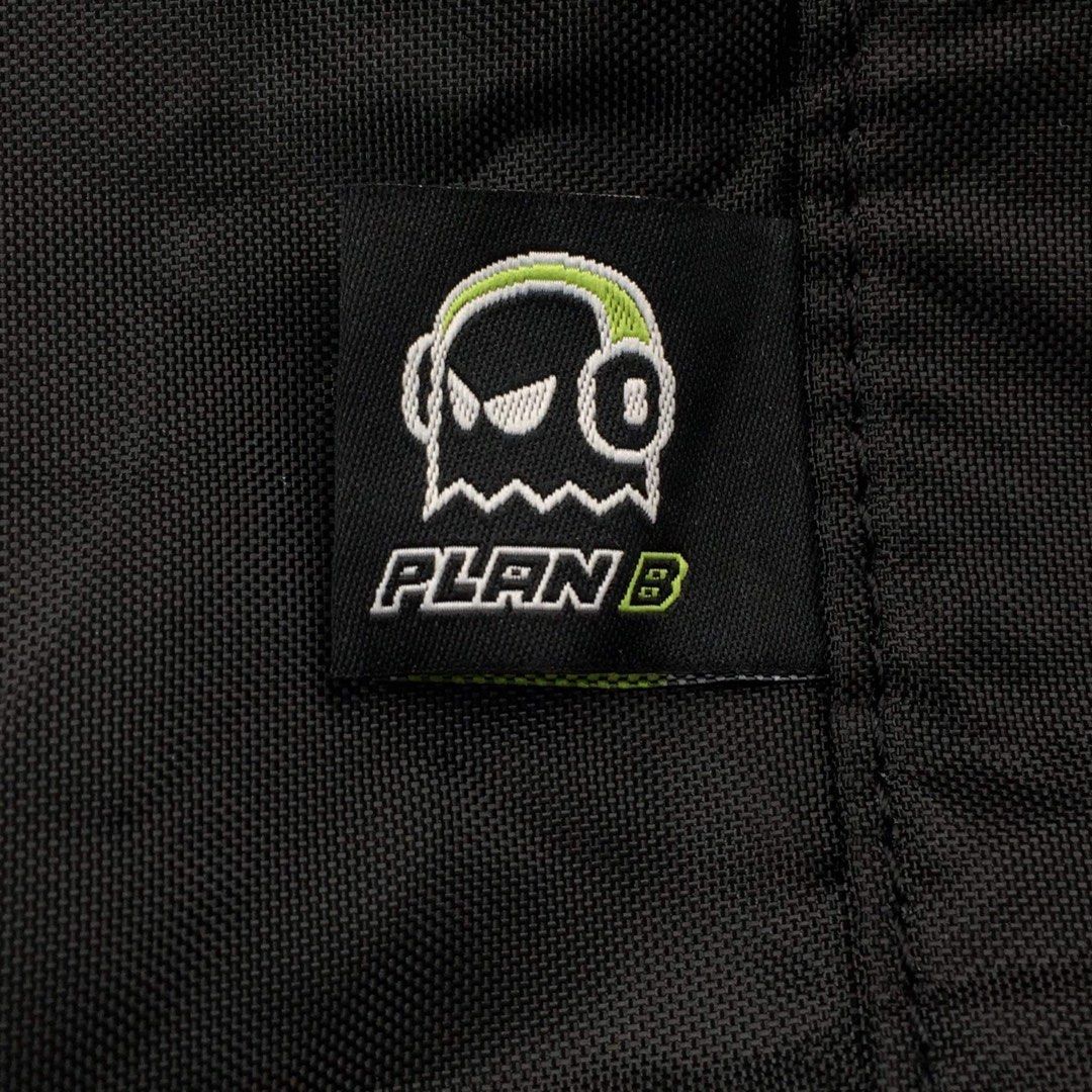 KMART Plan B Gaming Bean Bag Chair Cover, Furniture & Home Living