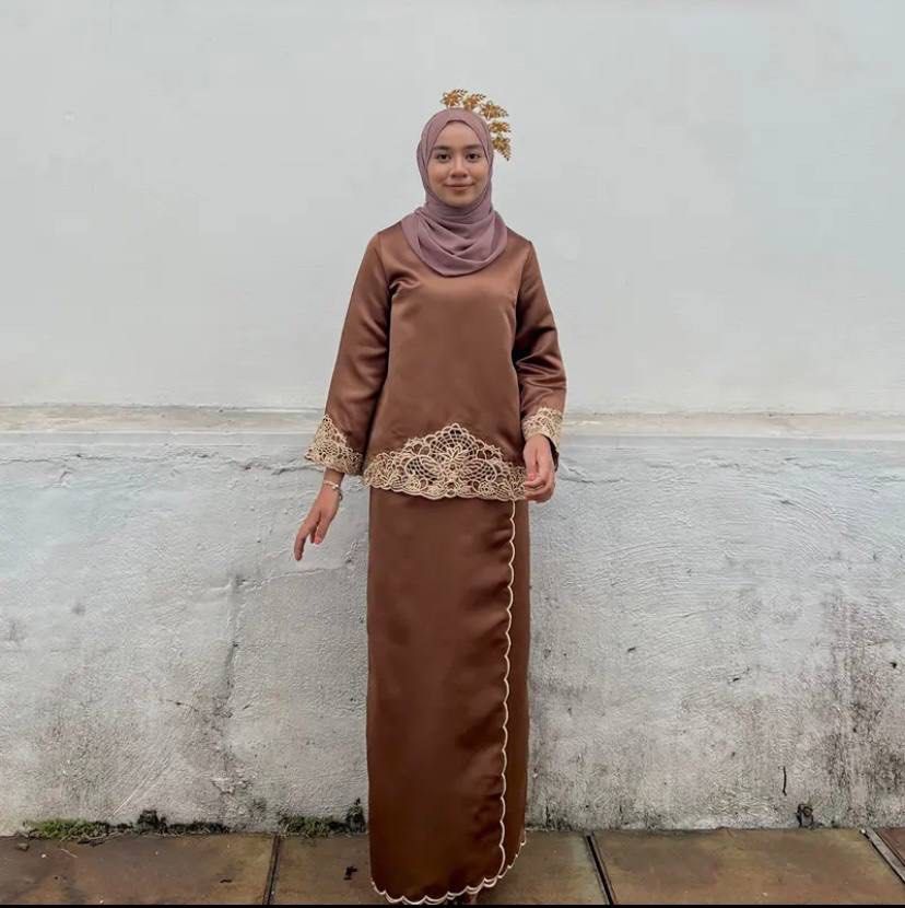 Kurung Kedah Duchess Sulam Women S Fashion Muslimah Fashion Baju