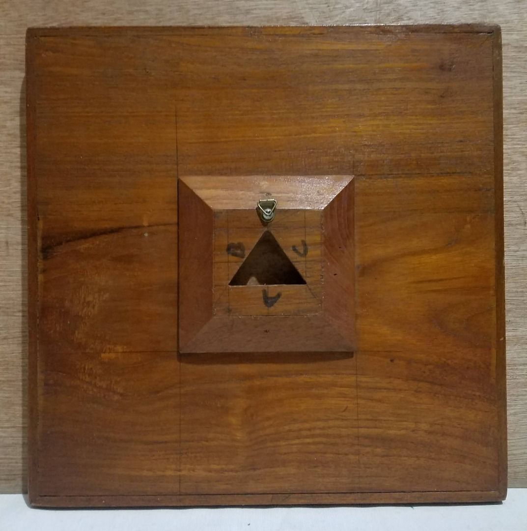 Label Cerutu 40 Set Dengan Bingkai Jati Tua on Carousell