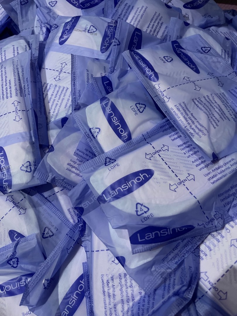 Lansinoh Disposable Breast Pads, Babies & Kids, Nursing & Feeding