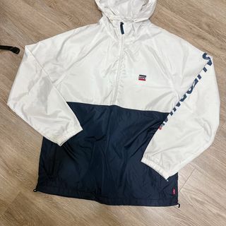 Levis 男生薄外套