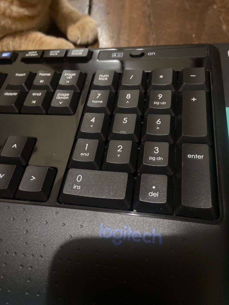 Logitech K345 Wireless Keyboard, Computers & Tech, Parts & Accessories