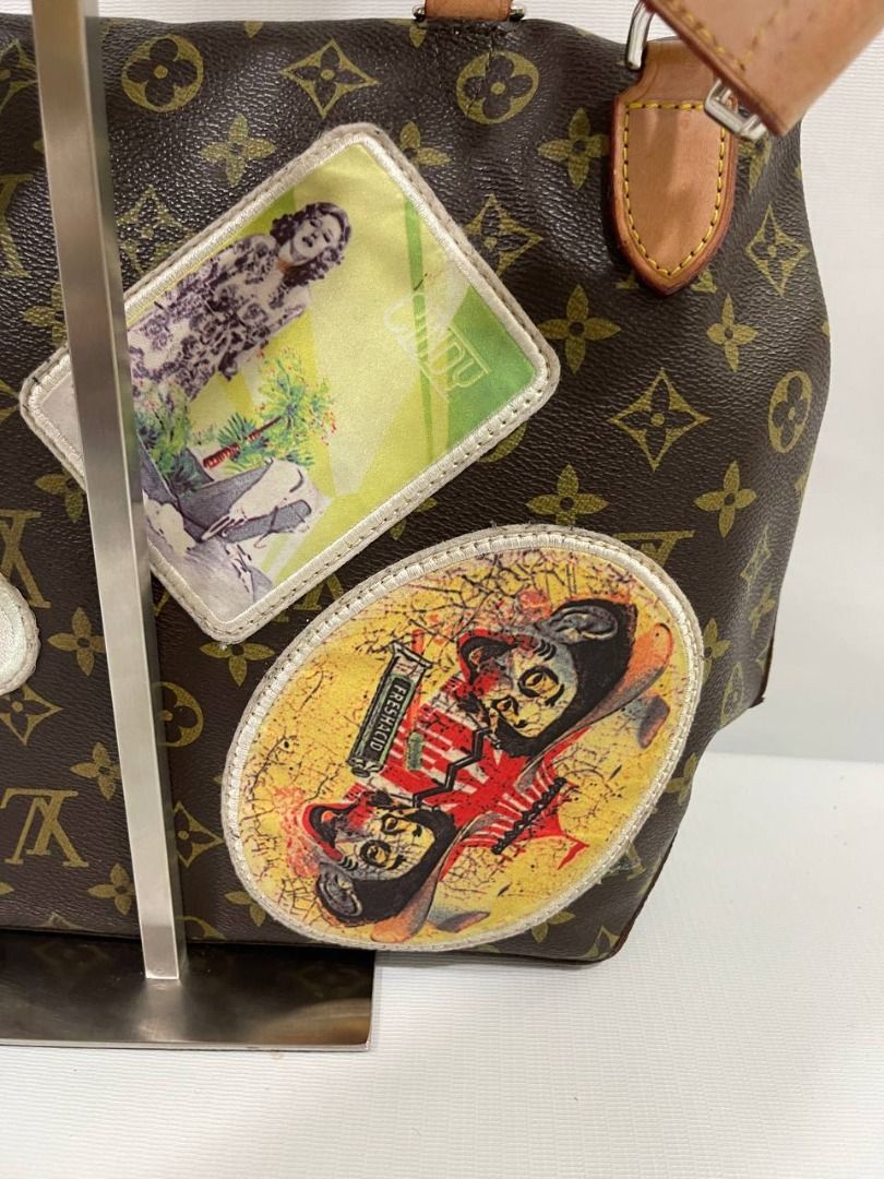 Authentic Louis Vuitton Cindy Sherman Camera Bag, Gallery posted by Cooper  SZ