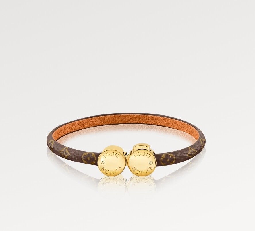 Louis Vuitton blooming brass bracelet layered, Women's Fashion, Jewelry &  Organisers, Bracelets on Carousell