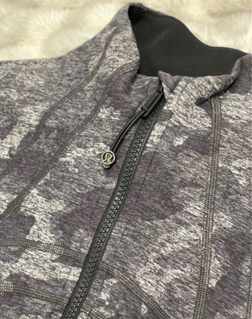 lululemon define jacket, Women's Fashion, Activewear on Carousell