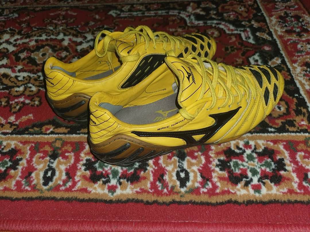 Mizuno wave clearance ignitus 1