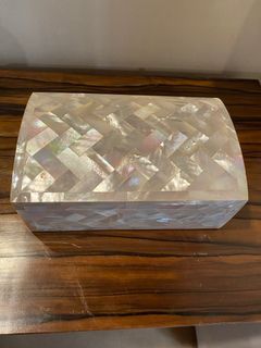Mother of pearl Jewelry box