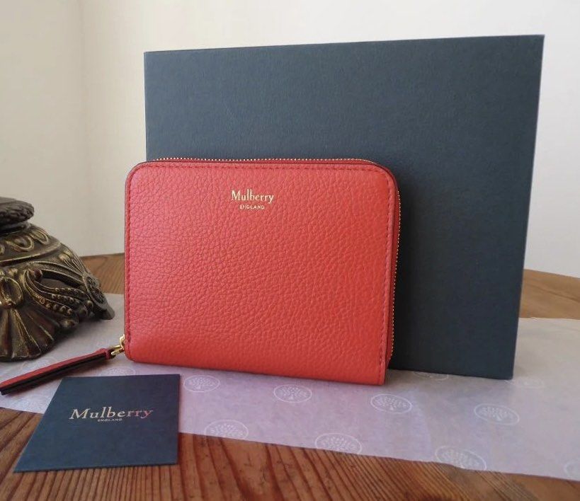 Mulberry Hibiscus Red Regular Lily with Gold Hardware (RRP £995) – Addicted  to Handbags