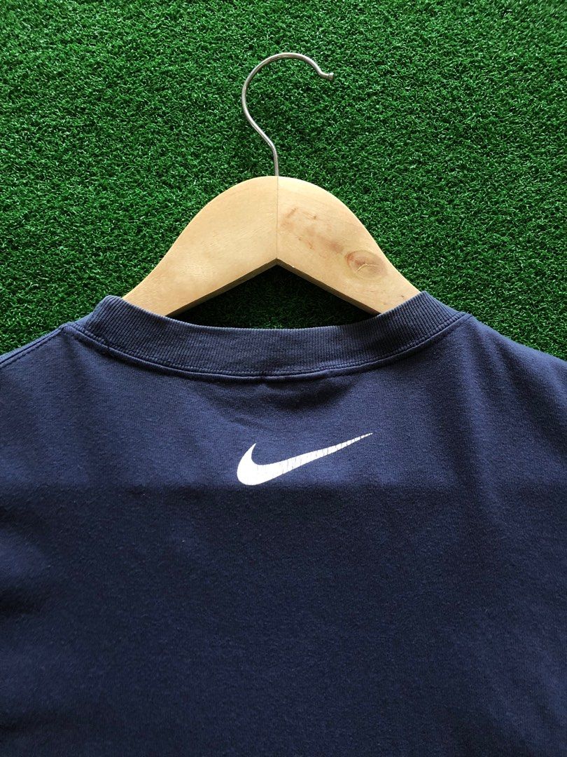 nikecourt tee