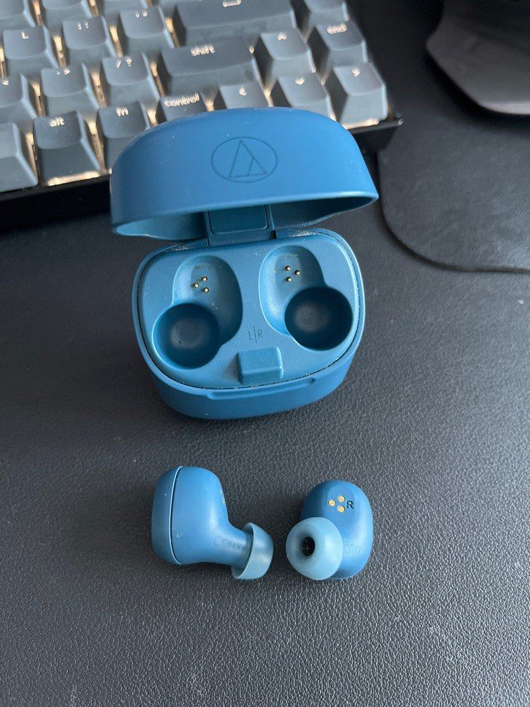 Audio Technica Noise Cancelling Earphones, Audio, Earphones on Carousell