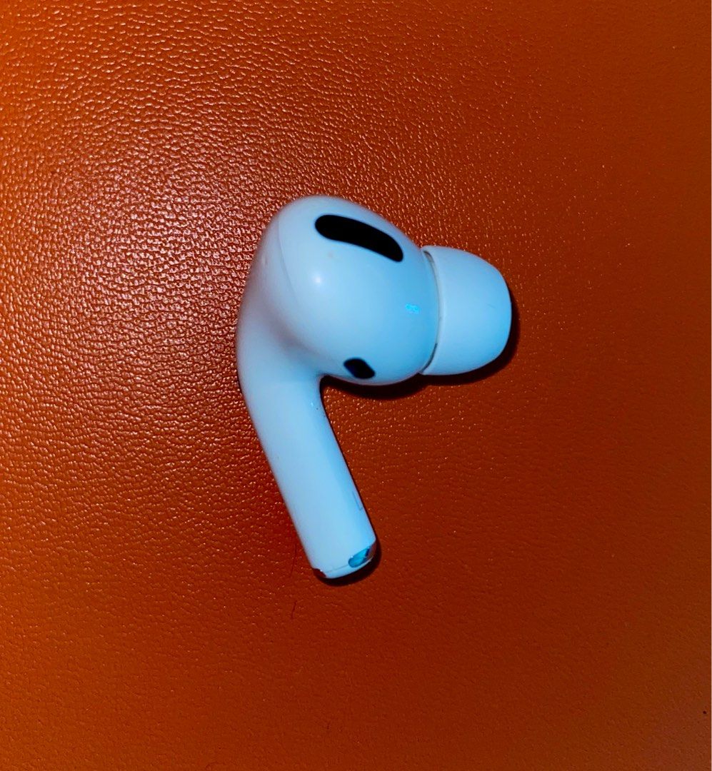 Original Airpods Pro Left Bud, 音響器材, 耳機 Carousell