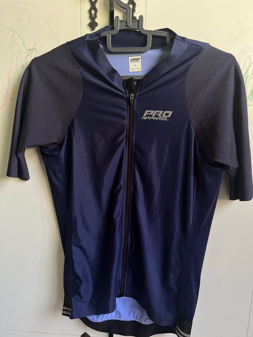 Pro Apparel Blue Cycling Jersey ( Size XL), Sports Equipment, Bicycles