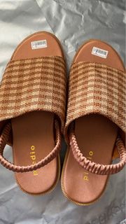 (Kategori: ) berada di . Dikirim oleh clutteringitems (ID iklan 1235144786, Gambar 1). Deskripsi: .