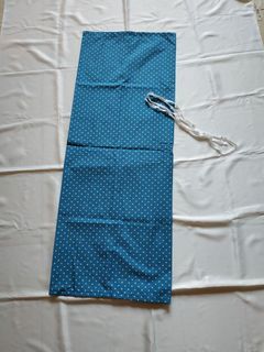 Sarung Guling Kendra Polkadot kecil-kecil