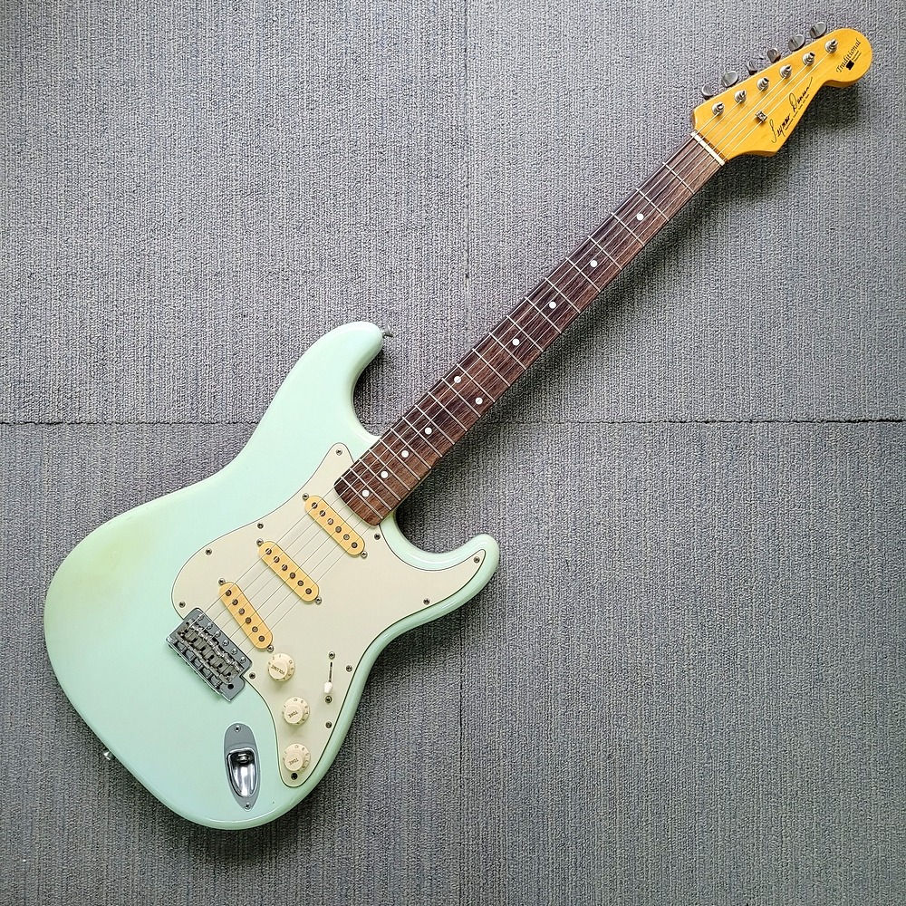 Seymour Duncan DS-95 Stratocaster Made In Japan, Hobbies & Toys, Music &  Media, Musical Instruments on Carousell