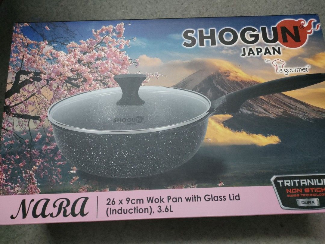 Shogun (Japan) Wok Pan, Furniture & Home Living, Kitchenware