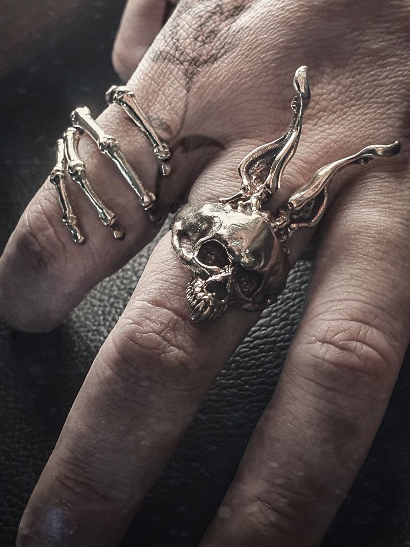 Rabbit skull ring hot sale