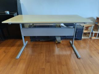 Solid Study Table Desk with Cable Management