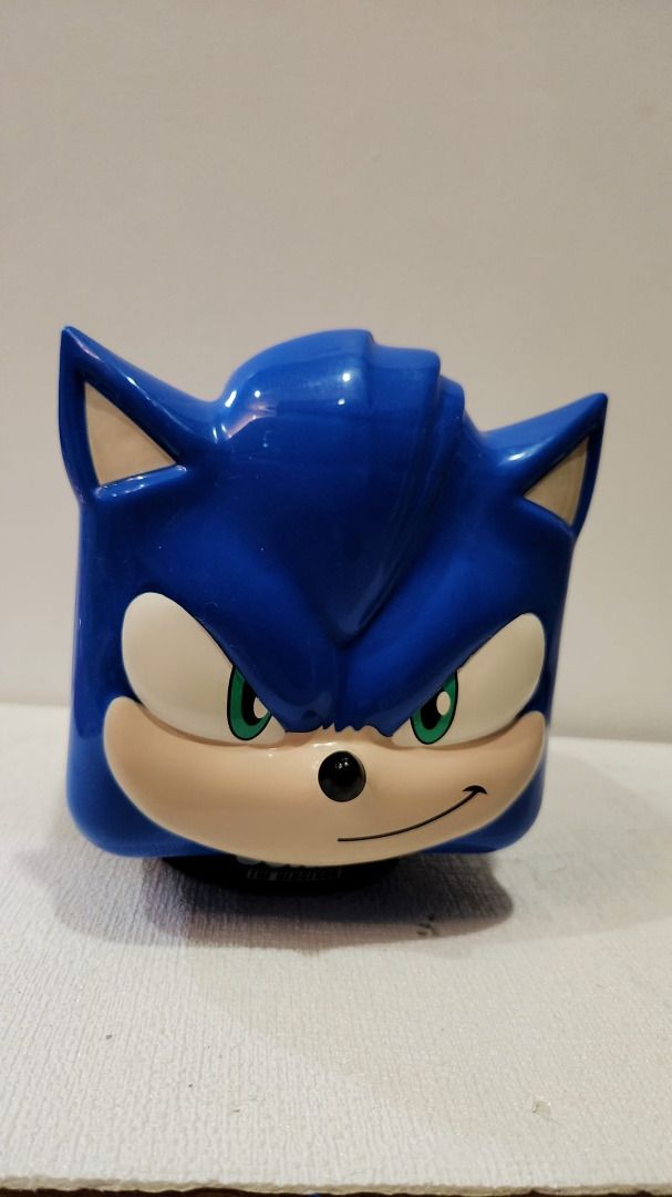 Sonic QBox Bucket Set" Sonic's head popcorn bucket, Hobbies & Toys