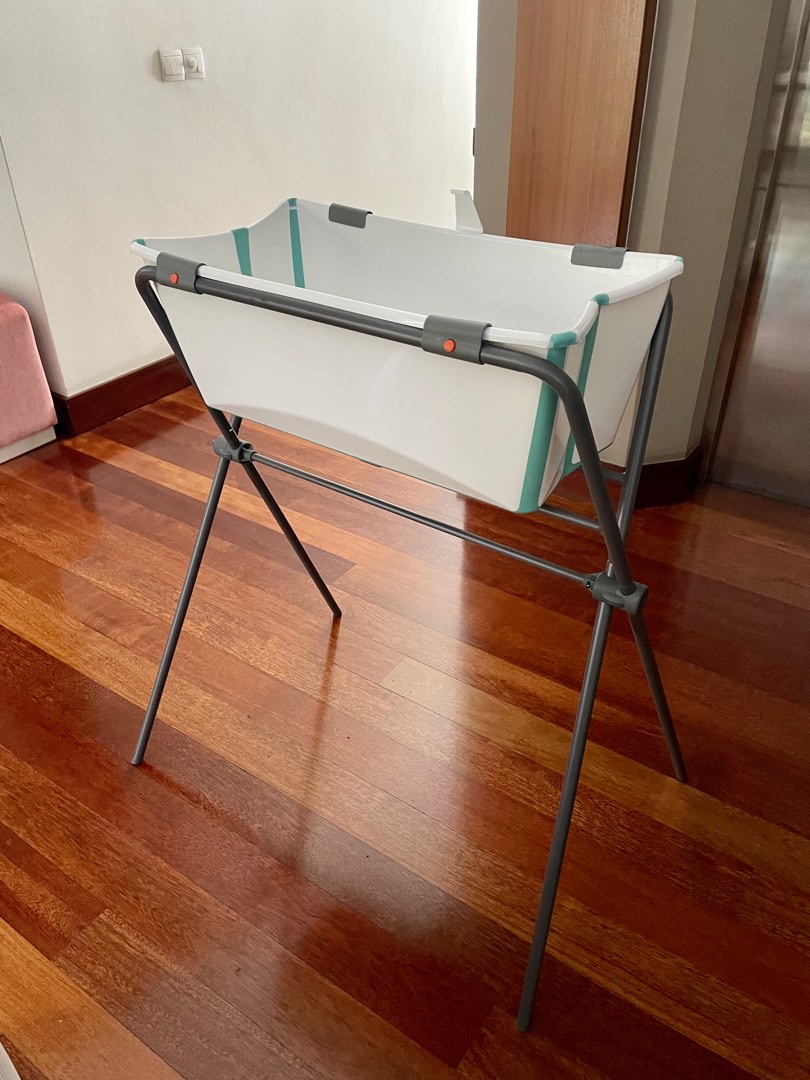 Stokke flexi bath cheap with stand