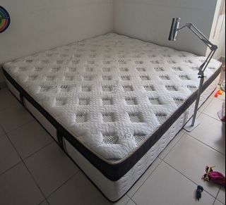 (Category: ) located in . Submitted by eyrazera (Listing ID 1235002228, Image 1). Description: .