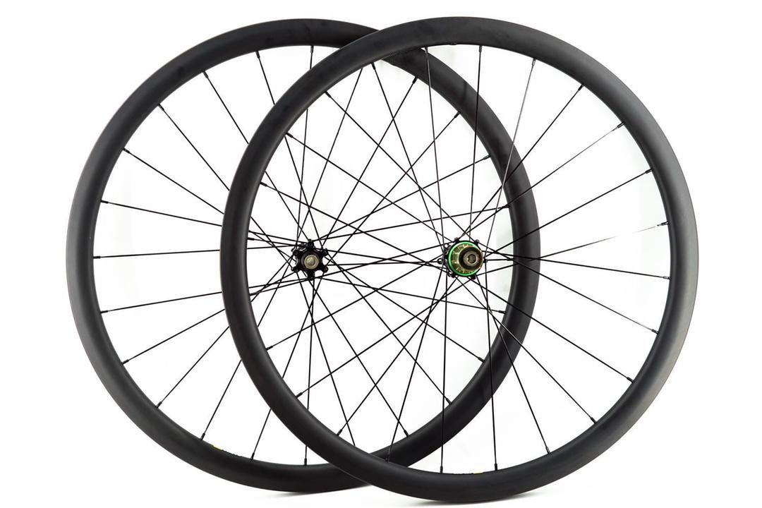 Lightest wheelset 2025
