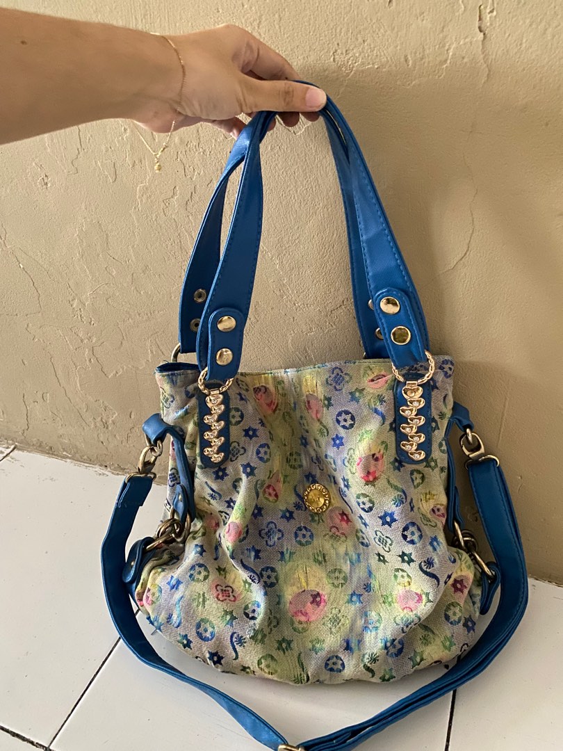 Tas biru on Carousell