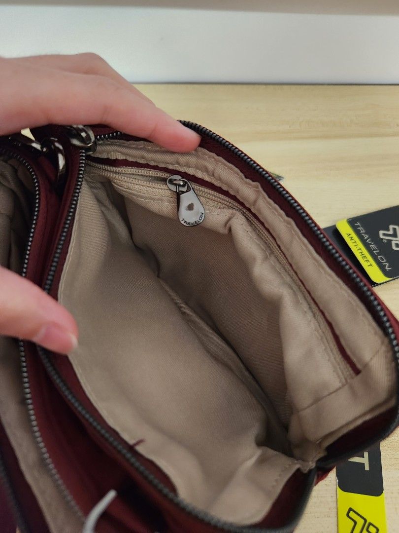 Travelon Anti Theft Parkview Double Zip Clutch Crossbody Bag, Women's