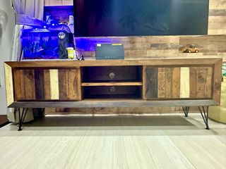 (Category: ) located in . Submitted by staceycey (Listing ID 1235093584, Image 1). Description: .