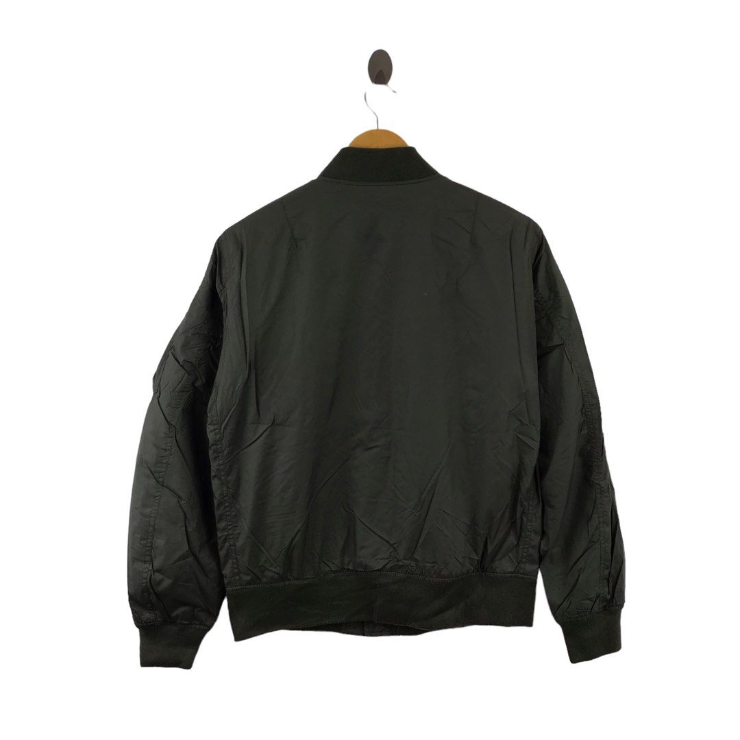 UNIQLO MA 1 Airforce Bomber Flight Jacket Men s Fashion Coats Jackets and Outerwear on Carousell
