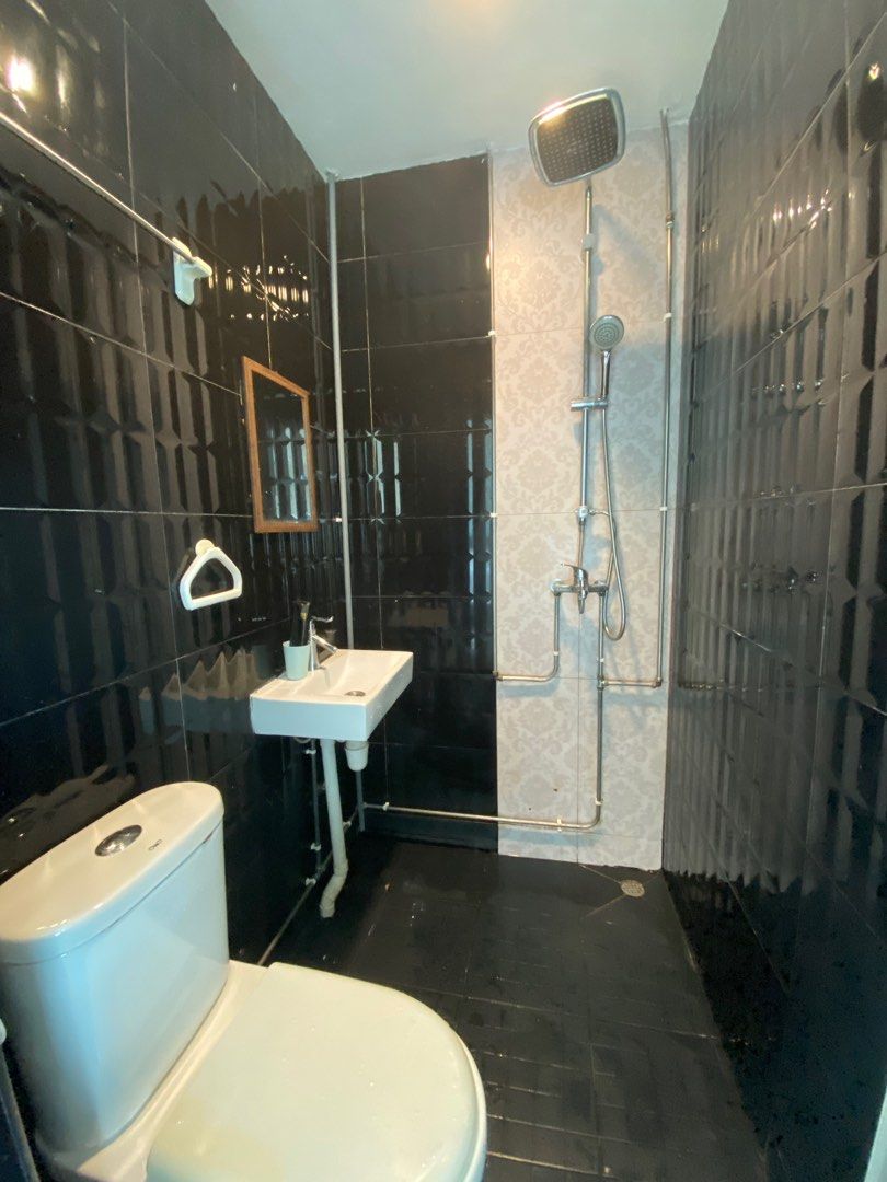 Unit Near Serangoon Mrt, Property, Rentals, Condos & ECs on Carousell