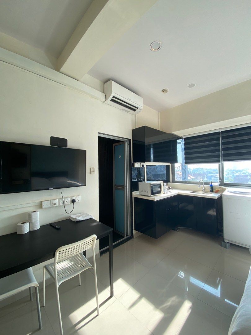 Unit Near Serangoon Mrt, Property, Rentals, Condos & ECs on Carousell