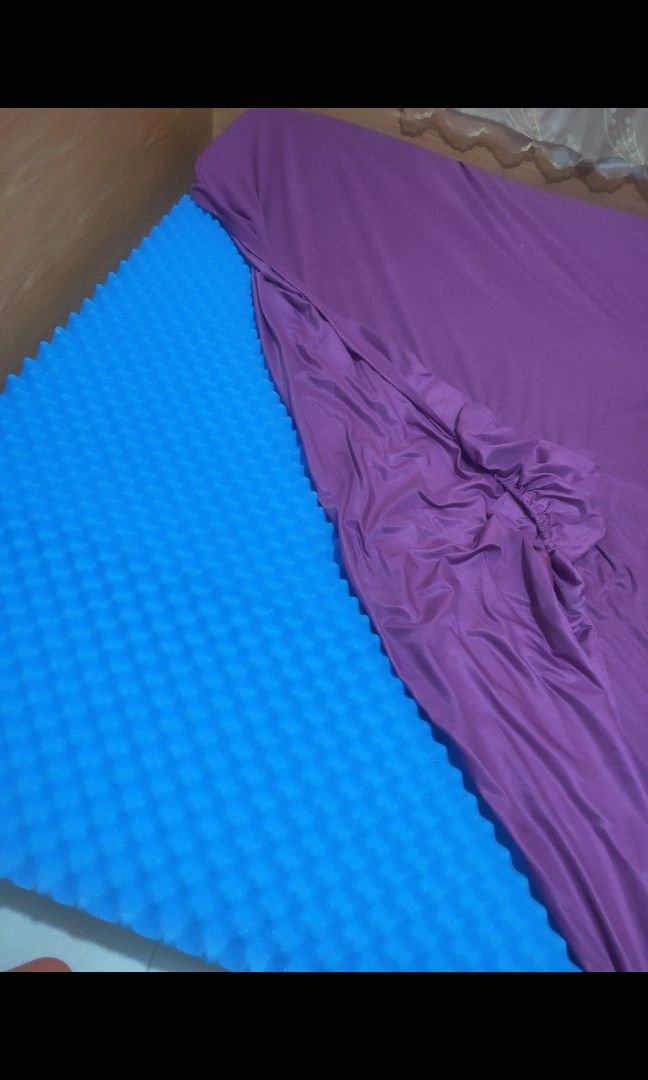 Uratex Mattress topper on Carousell