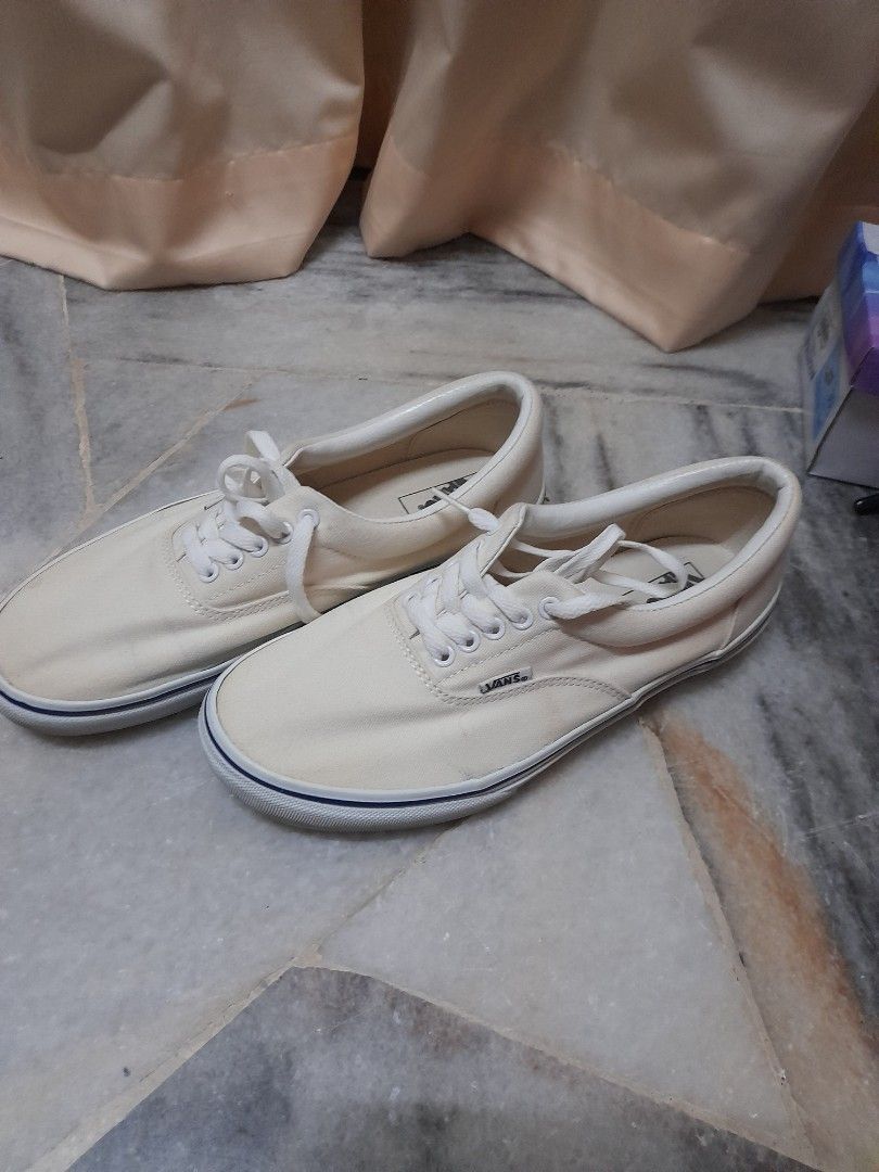 White vans new era 2025