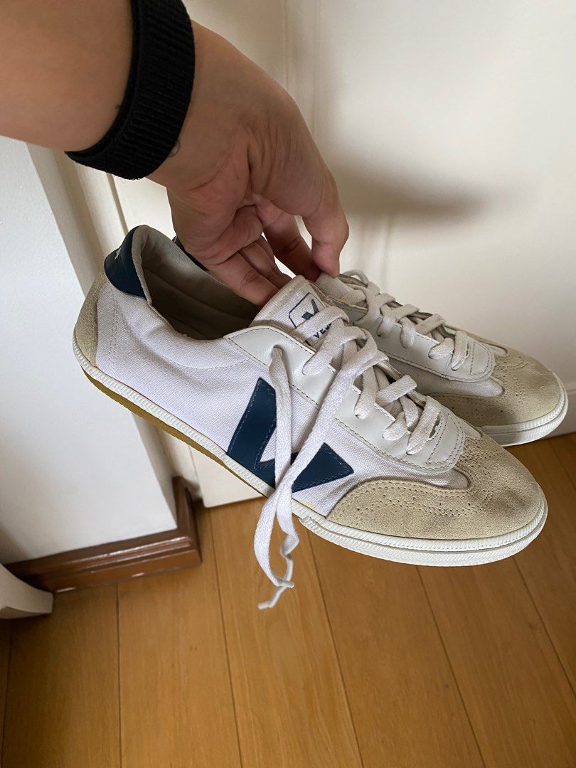 Veja V12 Volley Canvas size 8 26cm Men s Fashion Footwear