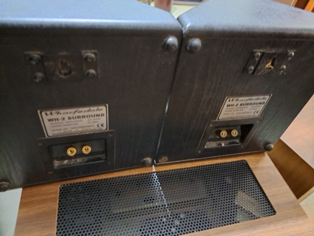 Wharfedale Surround Speaker (model wh2), Audio, Soundbars, Speakers