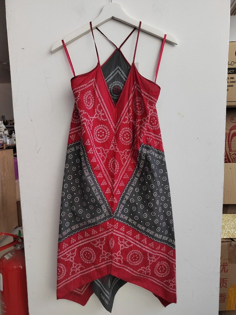 Valentino deals scarf dress