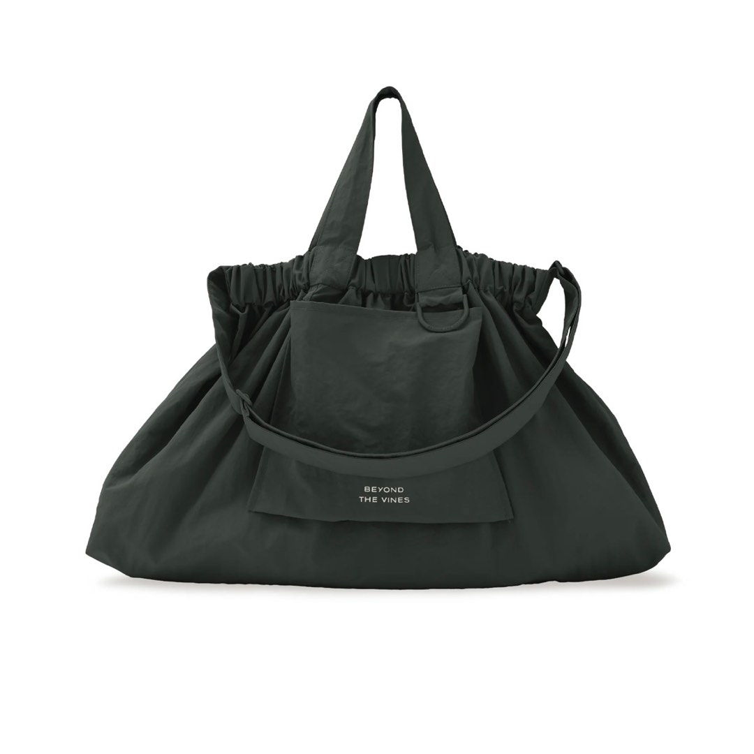 BTV XL Dumpling Bag, Women's Fashion, Bags & Wallets, Crossbody Bags