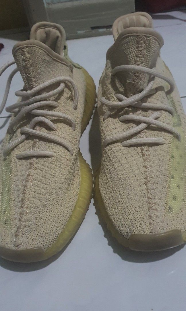 styling yeezy 350