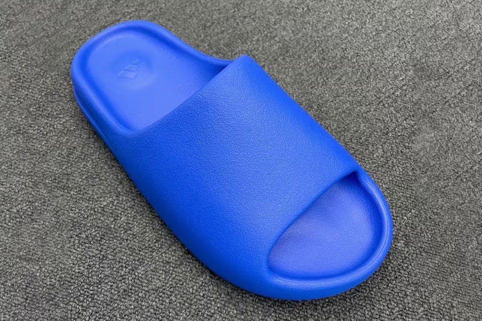 adidas yeezy slide azure 29.5cm - www.csharp-examples.net