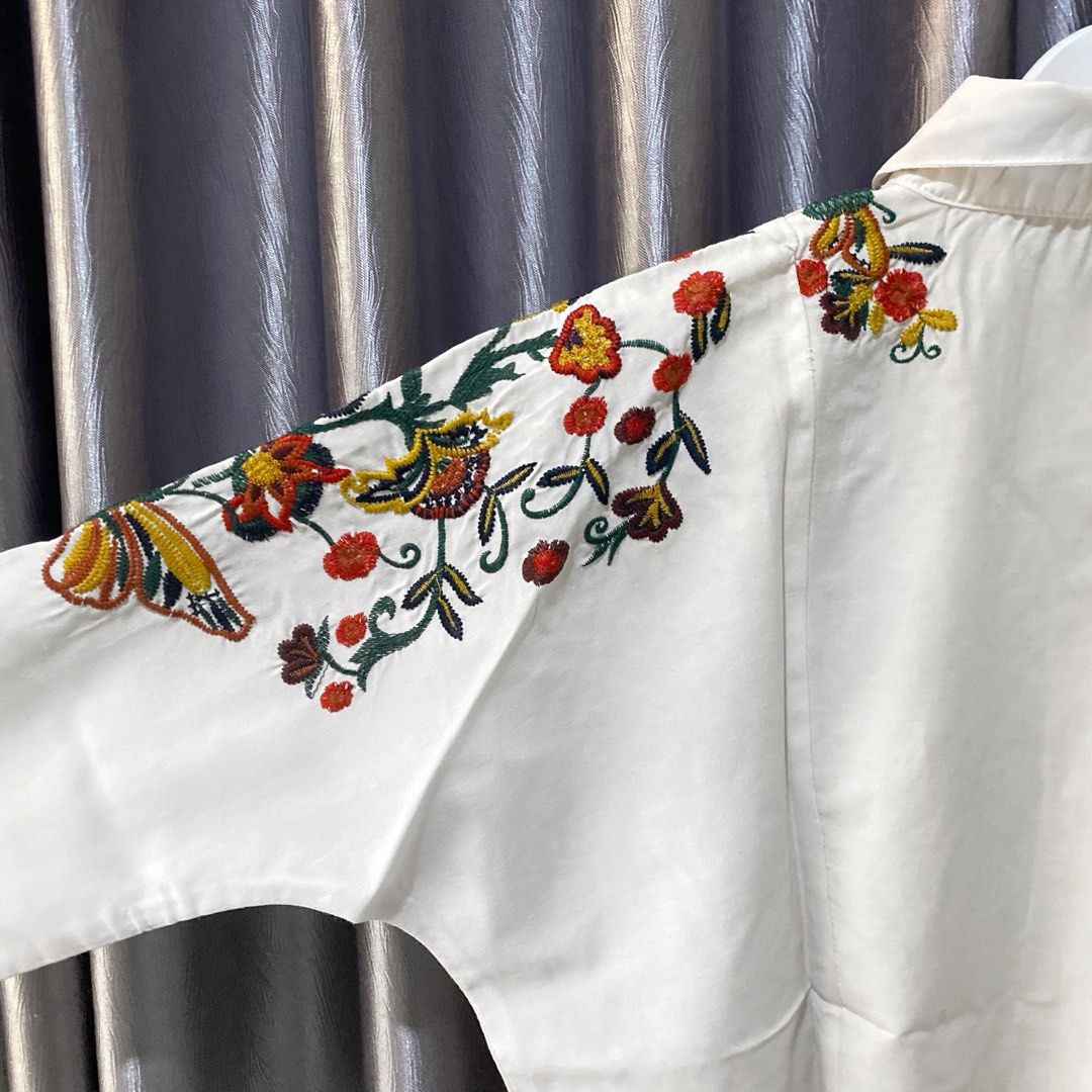 Zara White Shirt Embroidery Flowers / Kemeja Putih Zara Bordir Bunga on