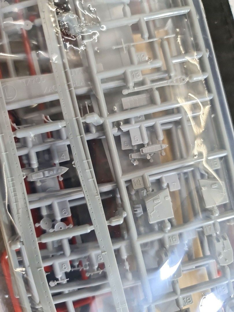 1/700 #43165 Hasegawa Full Hull IJN Furutaka Class Heavy Cruiser