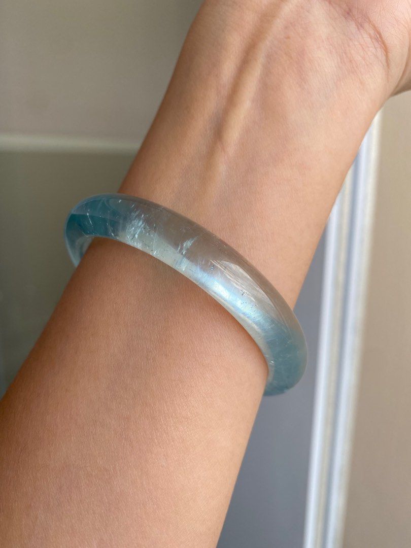 Aquamarine bangle shop