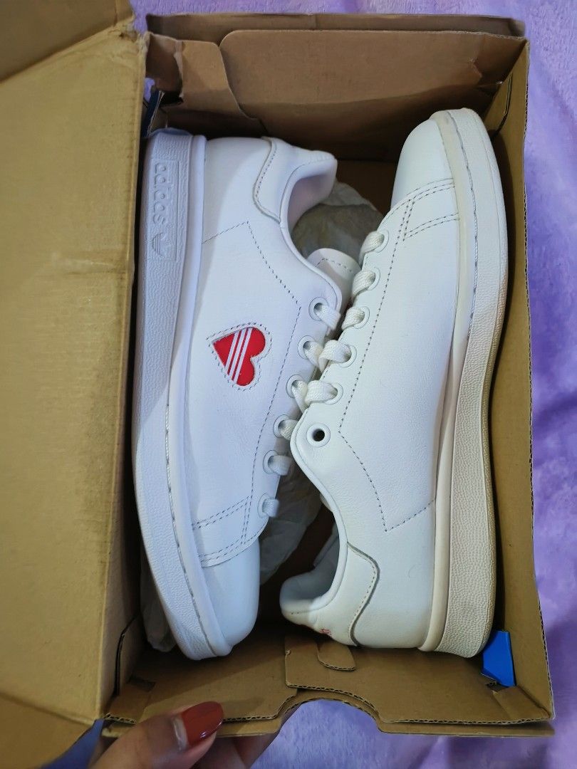Adidas Stan Smith Red Heart