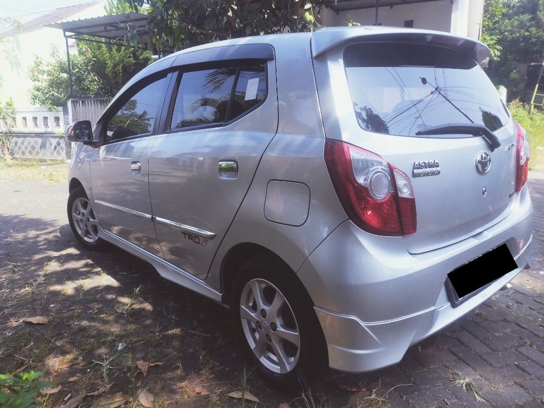 Agya TRD 2014 Manual: Si Mungil yang Bernyali Besar