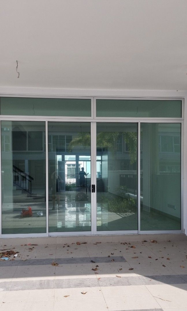 Second hand Sliding aluminium door and window with lock, Furniture