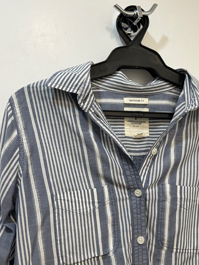 American Eagle Outfitters Boyfriend Shirt (Category: Longsleeves) located in Paranaque City. Submitted by mingyuwonie (Listing ID 1236756549, Image 2). Description: XS on tag but fits S/M frames mod: ggx lbc sdd mop: gcash paymaya bank transfer.