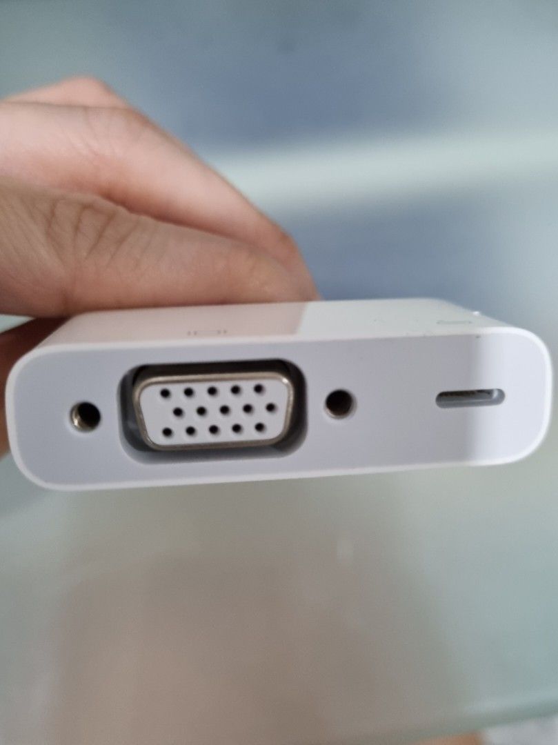 Apple Lightning to VGA Multiport Adapter, Computers & Tech, Parts