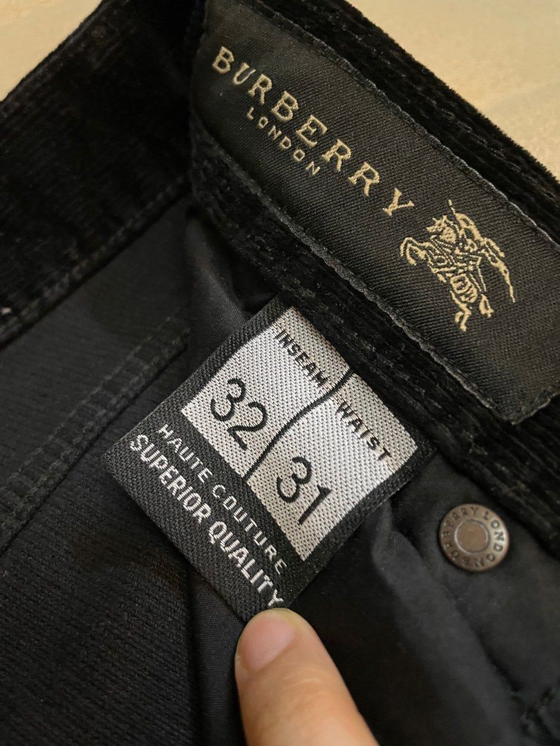 Burberry london top label authentic
