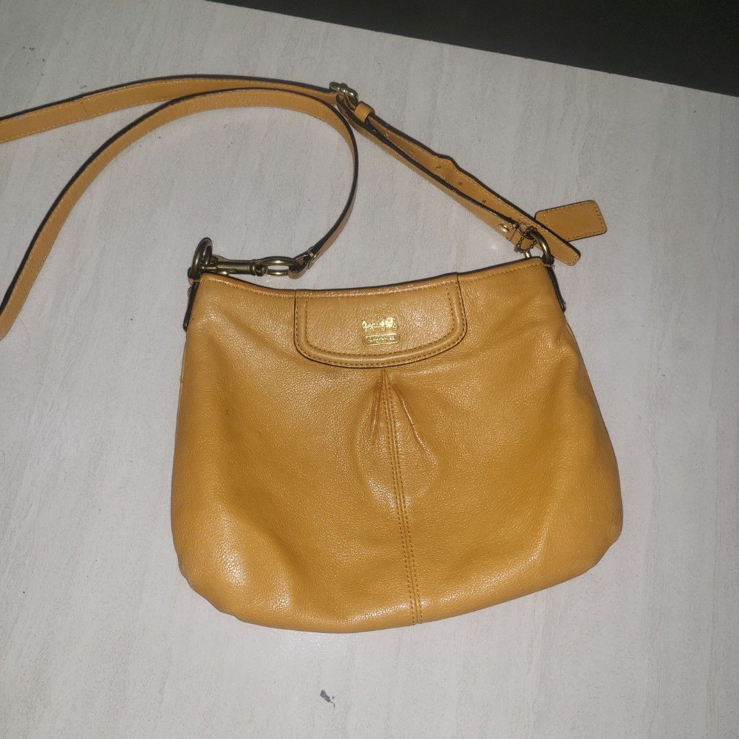 Coach Sling Bag, Luxury, Bags & Wallets on Carousell